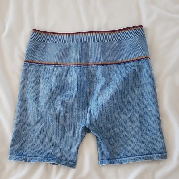 Free People movement shorts - Picture 3 of 8